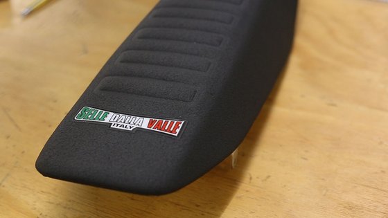 520 SX (2000 - 2007) wave black seat cover | SELLE DALLA VALLE