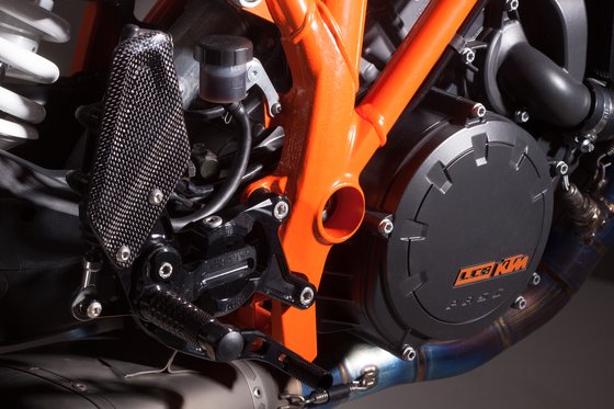 1290 SUPER DUKE R (2014 - 2019) vcr38gt rearset in black for ktm motorcycles | GILLES TOOLING