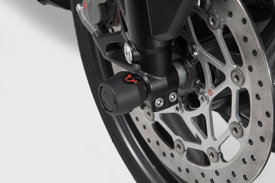 1290 SUPER DUKE R (2014 - 2022) front axle slider set (black) | SW-MOTECH