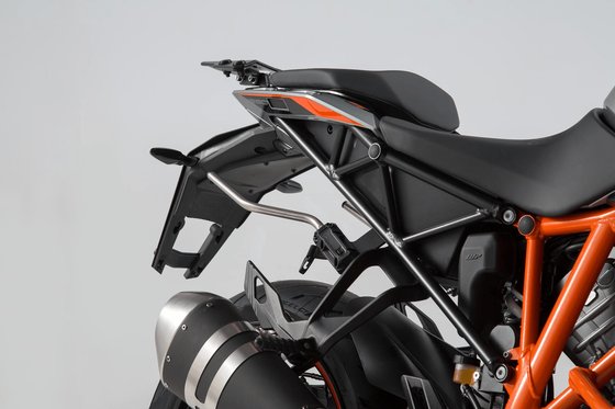 1290 SUPER DUKE GT (2016 - 2020) pannier spacer blaze | SW-MOTECH