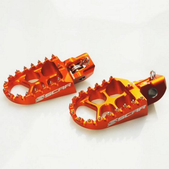 250 EXC (2006 - 2023) evolution footpegs orange | SCAR