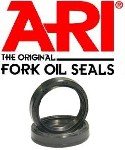 625 SMC (2004 - 2006) front suspension oil seals | ARIETE