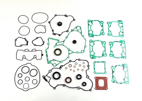 125 XC (2017 - 2019) complete gasket kit with oil seals | ATHENA