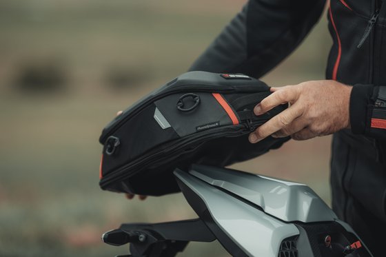 790 DUKE (2018 - 2020) pro roadpack tailbag | SW-MOTECH